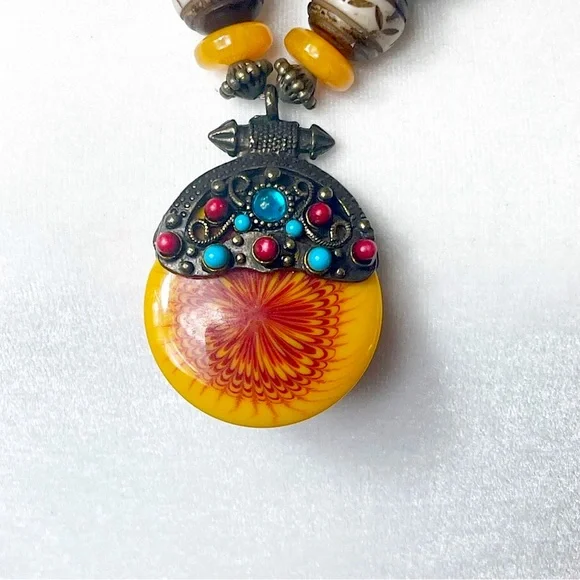 Vintage Sun Like Amazigh Amber & Bone Chunky Necklace - Picture 3 of 14
